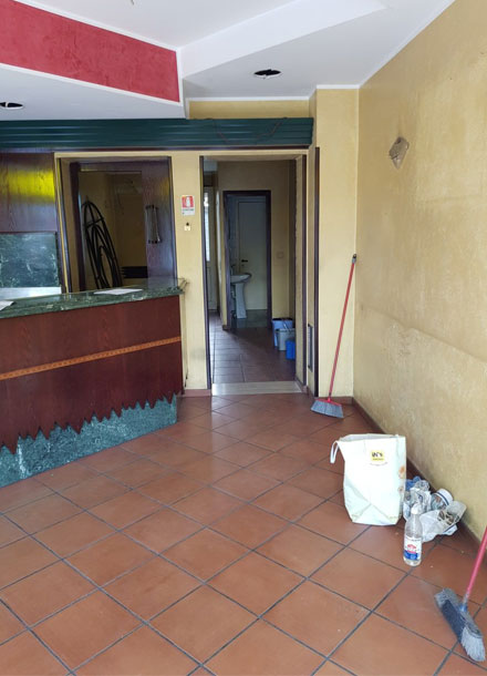 pavimenti |laminat|paventi laminate|taglio|pvc|prquet|legno|decorator|cartongesso|interni|pittura|torino|la piastrella|piastrella|cucina|casa|ristrutturazioni torino|ristrutturazioni casa |ristrutturazioni casa|torino|tubazioni|elettricita|edili|italia|bagno